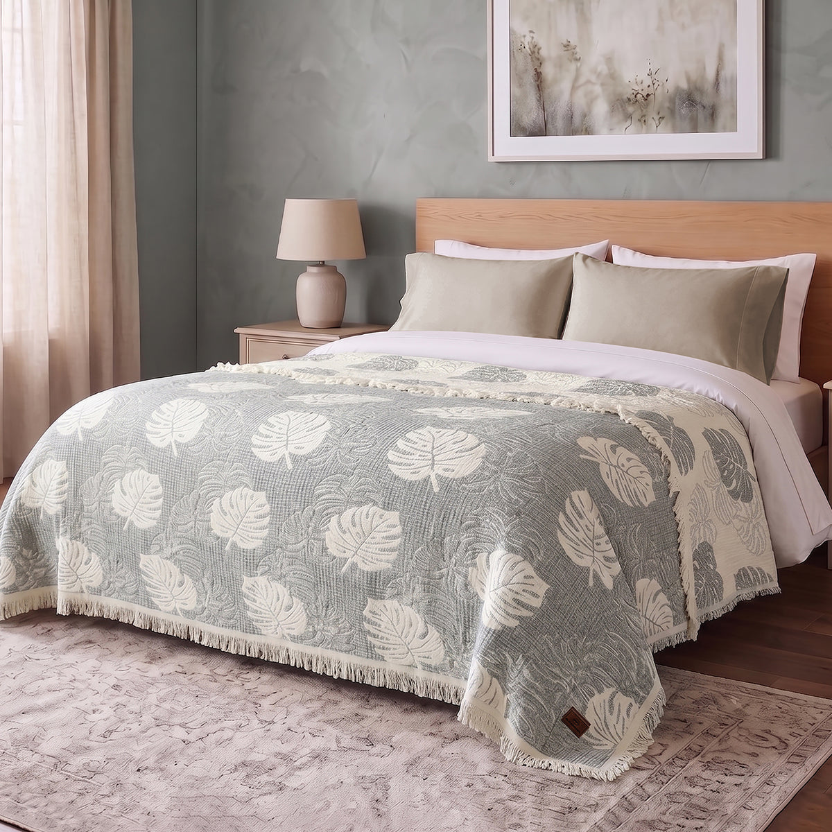 Fluffy jacqurd Coverlet