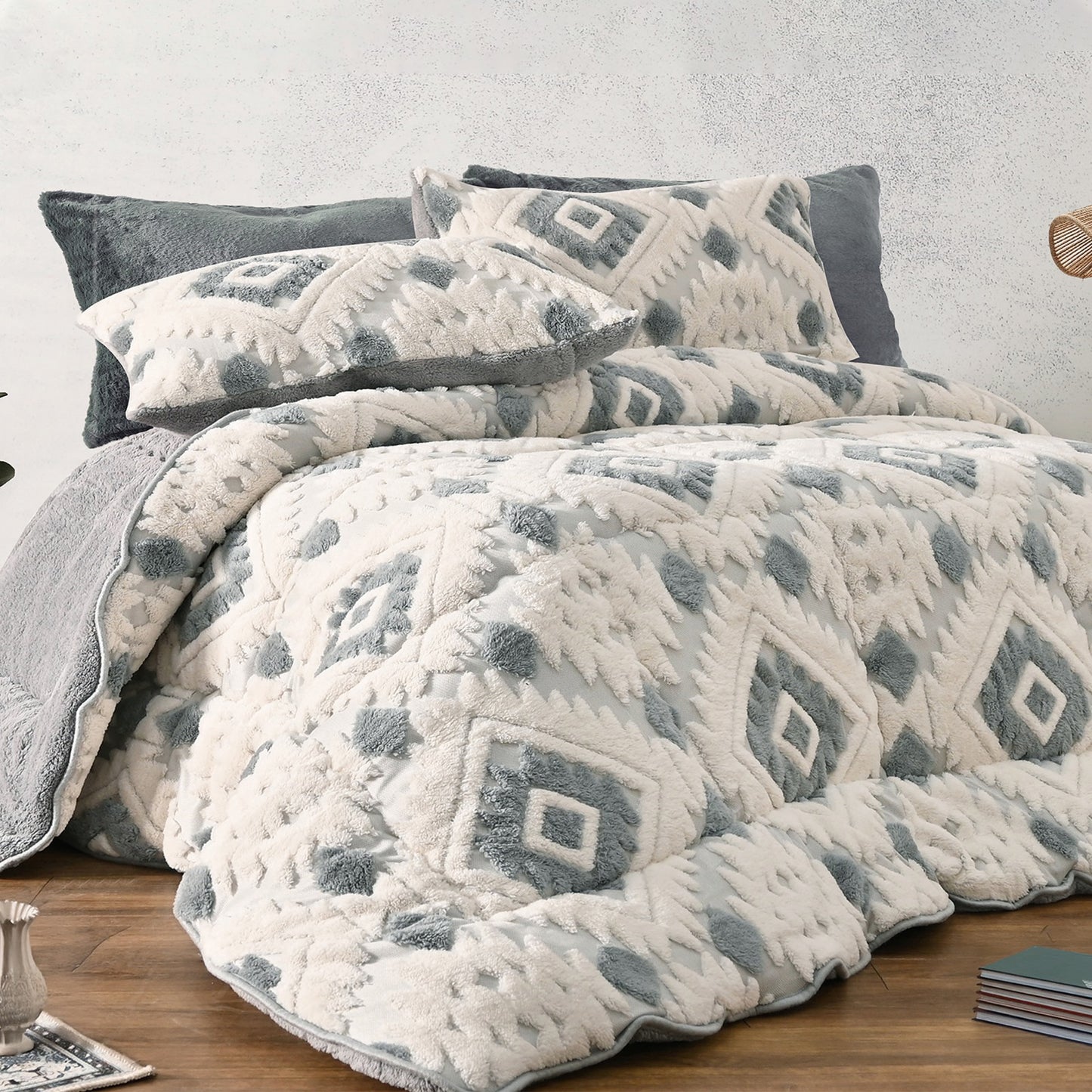 Jacquard Fur Duvet