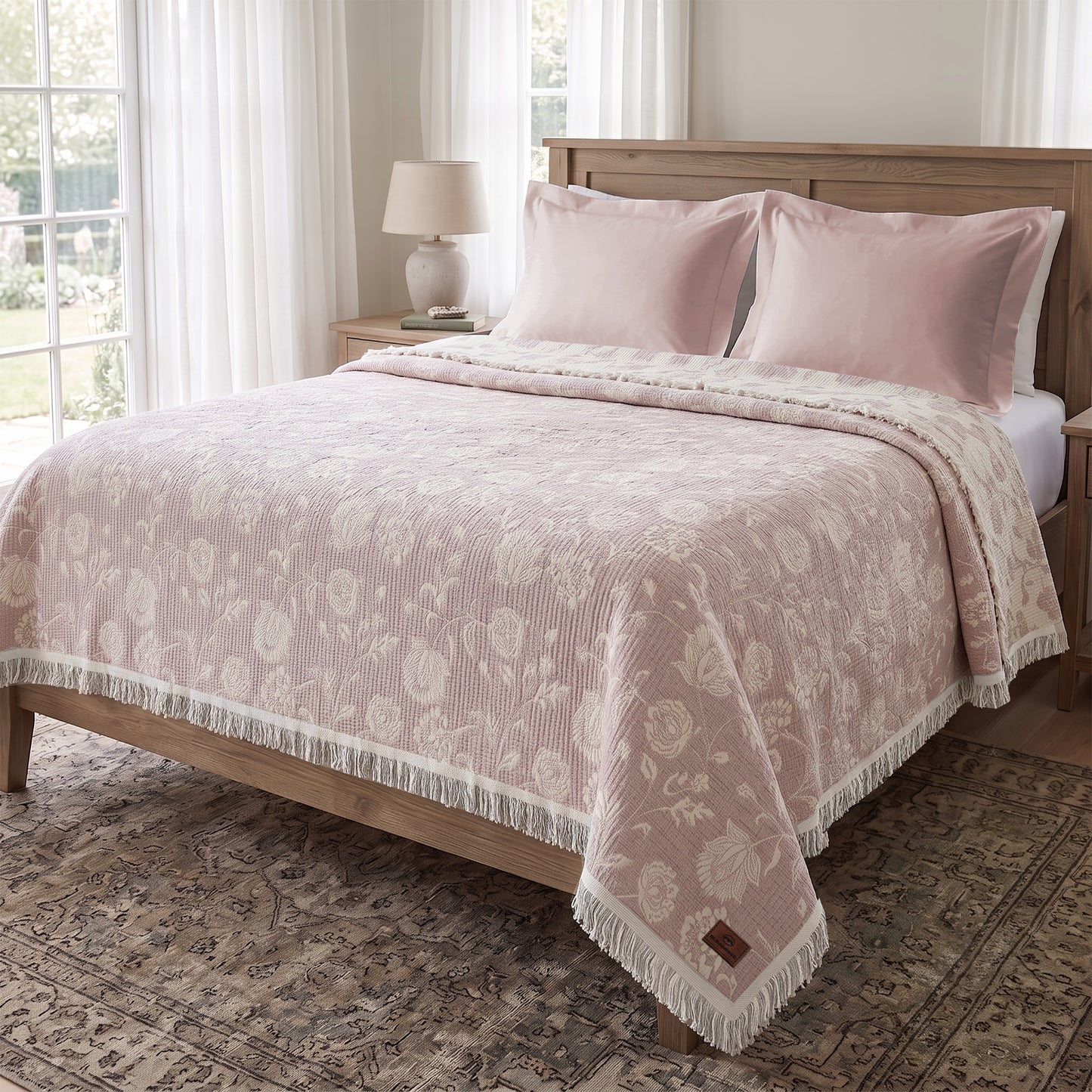 Fluffy jacqurd Coverlet